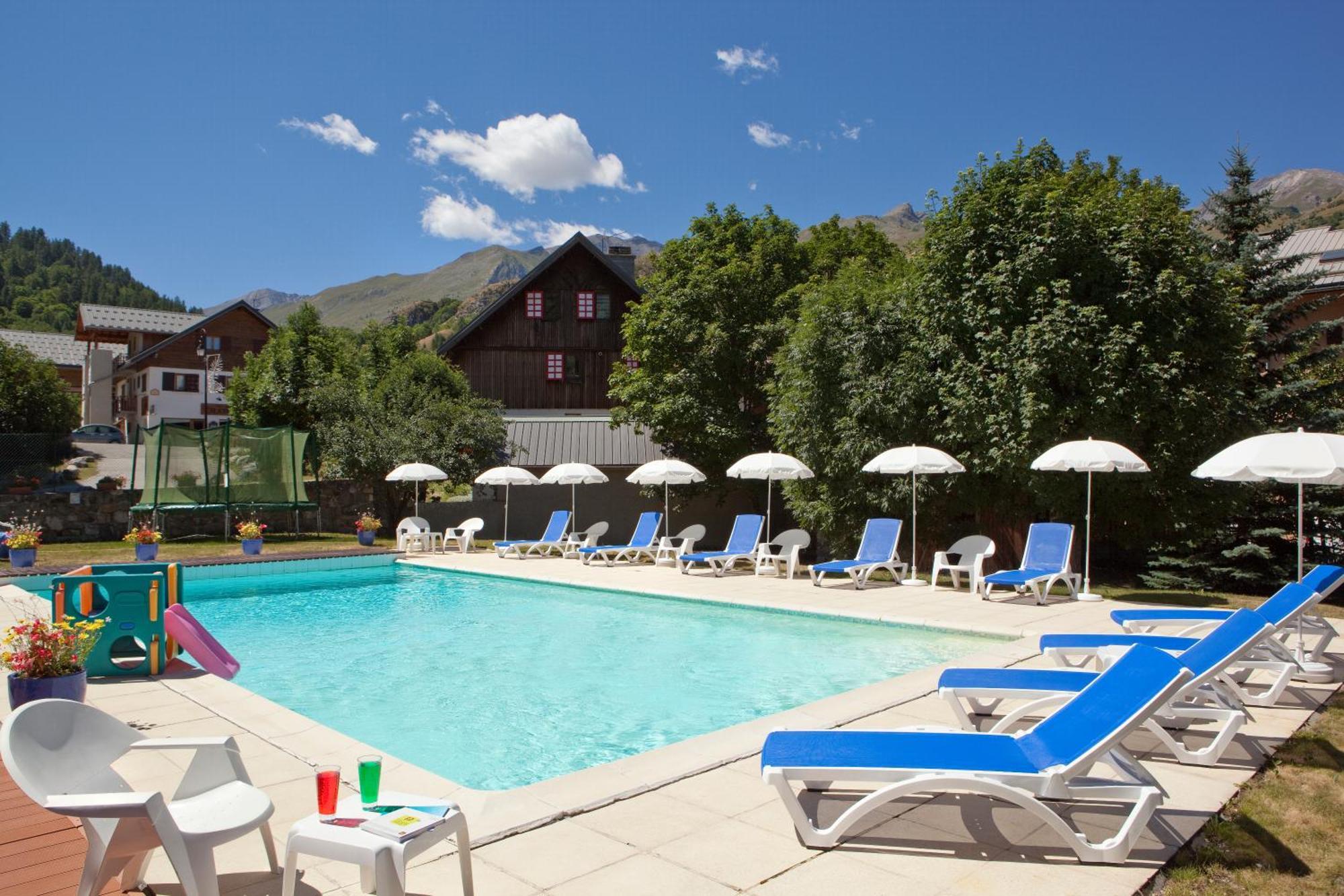 Grand Hotel De Valloire Et Du Galibier Exterior photo