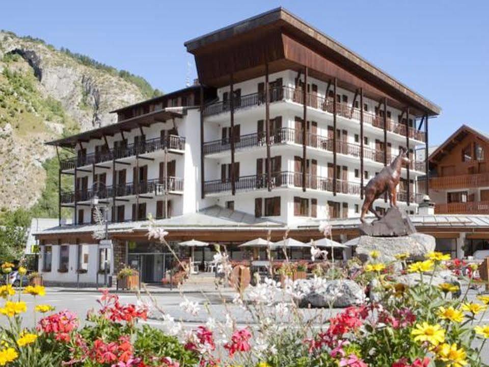 Grand Hotel De Valloire Et Du Galibier Exterior photo